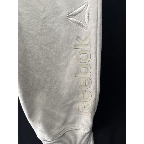NWOT Reebok Joggers 3x Men’s Beige/white Logo Pockets Drawstring - Picture 4 of 11
